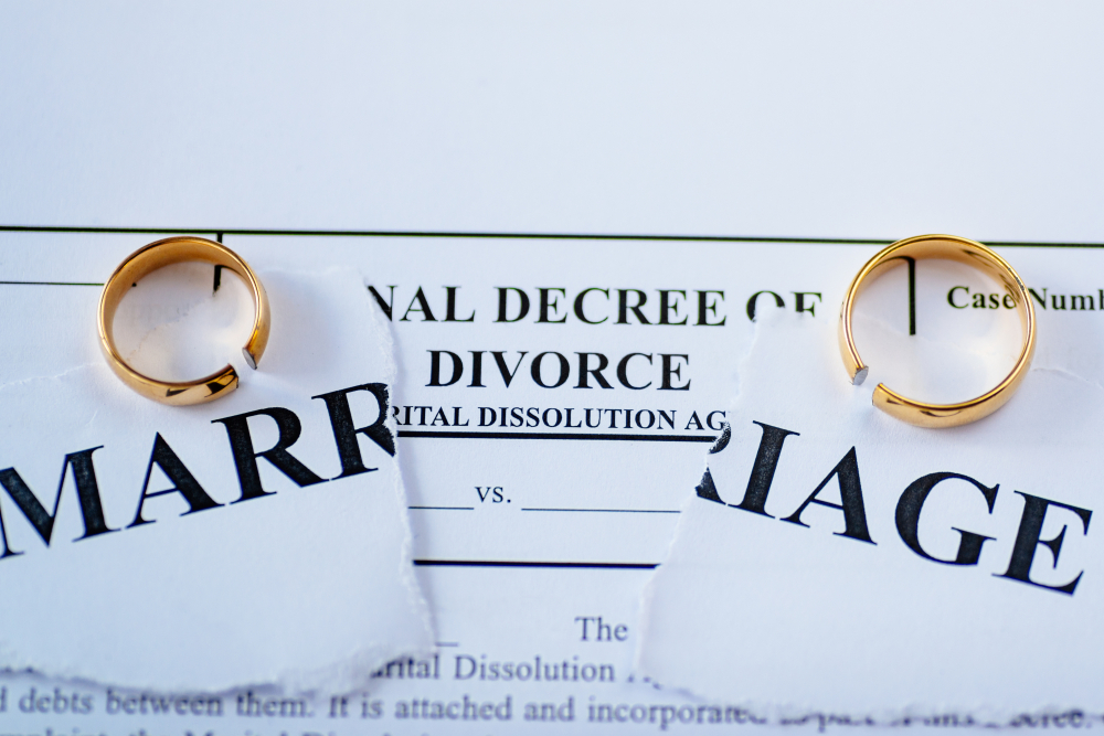What to Do When You’ve Been Served with Divorce Papers
